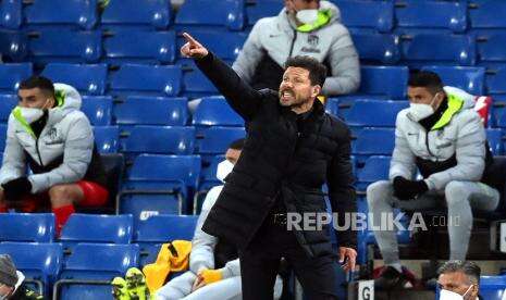 Simeone Klaim Atletico tak Panik Usai Dikalahkan Sevilla