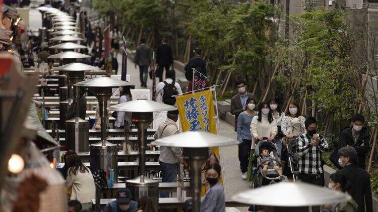 Kasus COVID-19 Meningkat di 42 Prefektur Jepang