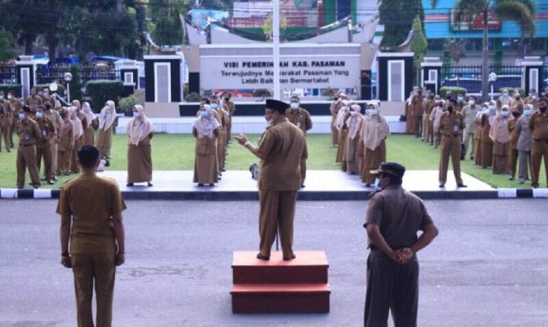 Bulan Puasa Segera Tiba, Bupati Benny Utama Minta ASN Ramaikan Masjid