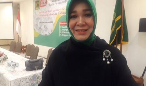 Politisi PPP Dorong Larang Impor Minol