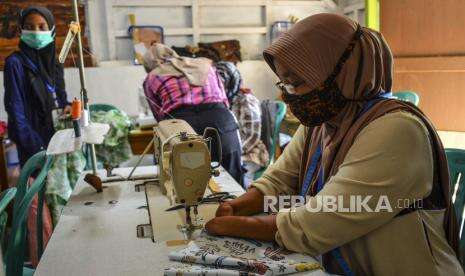 In Picture: Pelatihan Menjahit bagi Difabel di Ciamis
