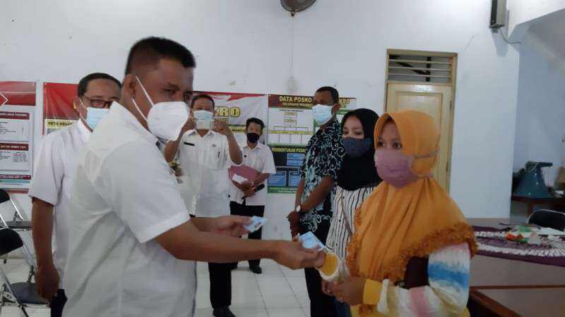 Cetak KK, Akta Kelahiran dan Akta Kematian Bisa di Desa