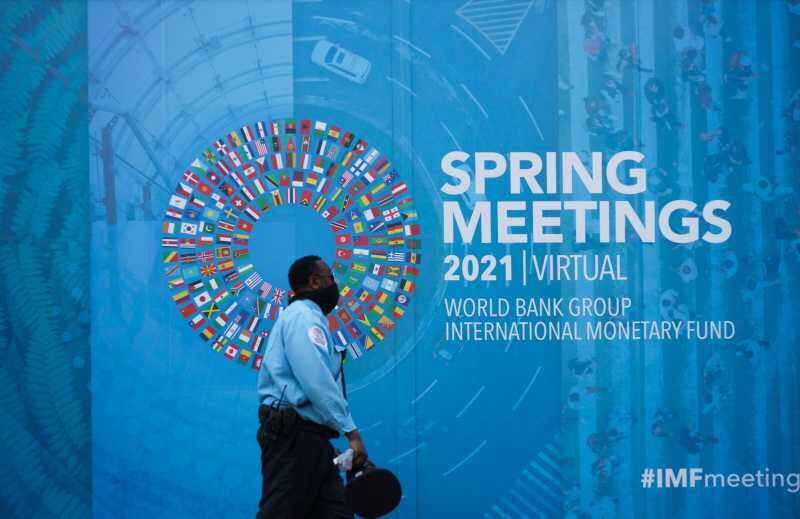 Tanggung Jawab IMF dan Bank Dunia