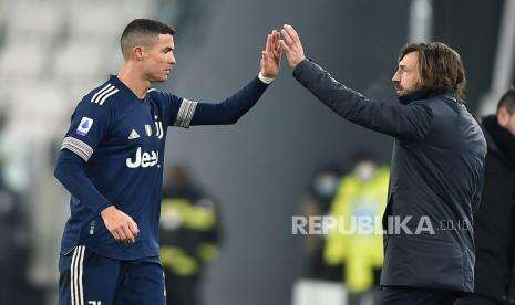 Pirlo Akan Evaluasi Peran Ronaldo di Juventus