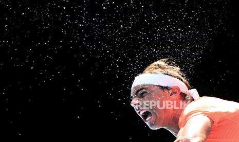 Nadal Kewalahan Atasi Petenis Ranking 111 di Barcelona
