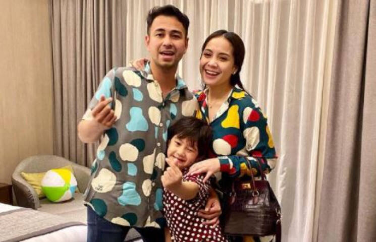 Nagia Slavina Hamil, Begini Reaksi Rafathar Bakal Dapat Adik
