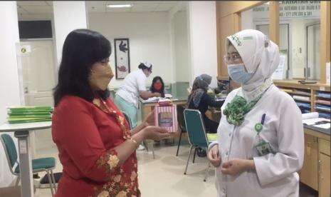 Cara Tenaga Kesahatan Peringati Hari Kartini