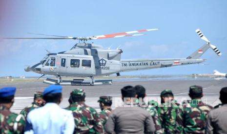 In Picture: Helikopter Dikerahkan dalam Operasi Pencarian KRI Nanggala