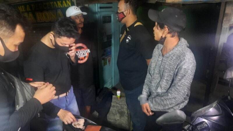 Gerak-gerik Mencurigakan, Dua ABG Ini Kedapatan Bawa Jimat Semar Mesem