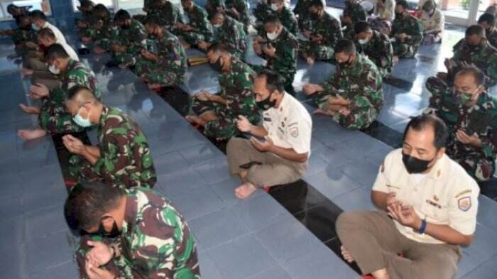 Lantamal VI Lintas Agama Gelar Doa Bersama untuk Keselamatan KRI Nanggala-402