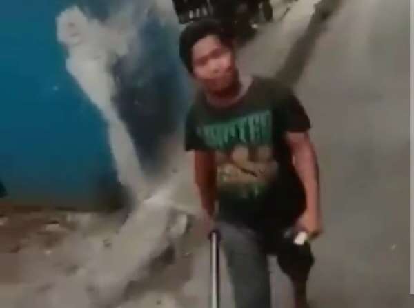 Viral, 2 Orang Diduga Preman Palak Sopir Truk Sampai Pecahkan Spion