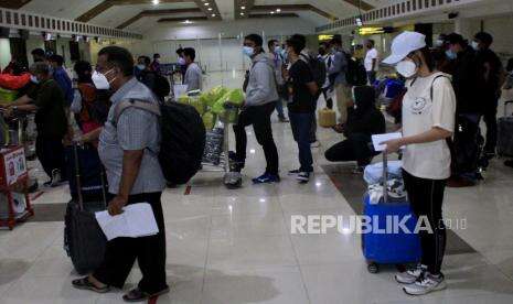 Penerbangan ke NTT Dihentikan Seiring Larangan Mudik