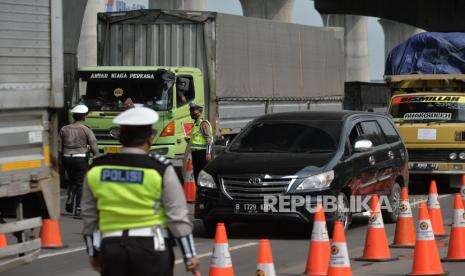 Polda Metro Putar Balik 1.258 Kendaraan