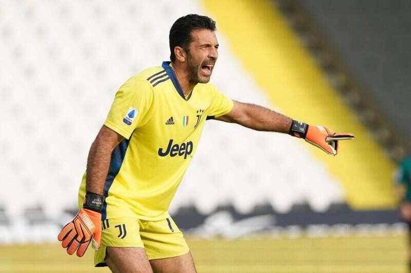 Buffon Menanti Dipinang Benfica Usai Pergi dari Juventus