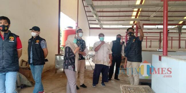 Geledah Kantor UKPBJ, Tipikor Polres Jember Sita Sederet Dokumen ini!
