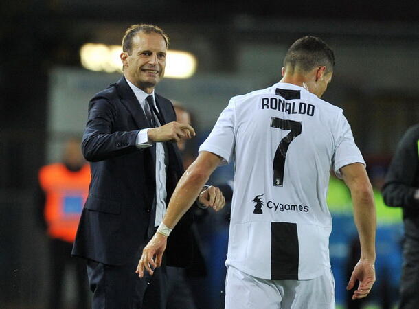Massimiliano Allegri Datang, Cristiano Ronaldo Ditendang Juventus?