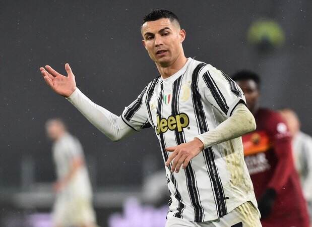 Sering Tanya Manchester United ke Bruno Fernandes, Pertanda Cristiano Ronaldo Balik ke Old Trafford?