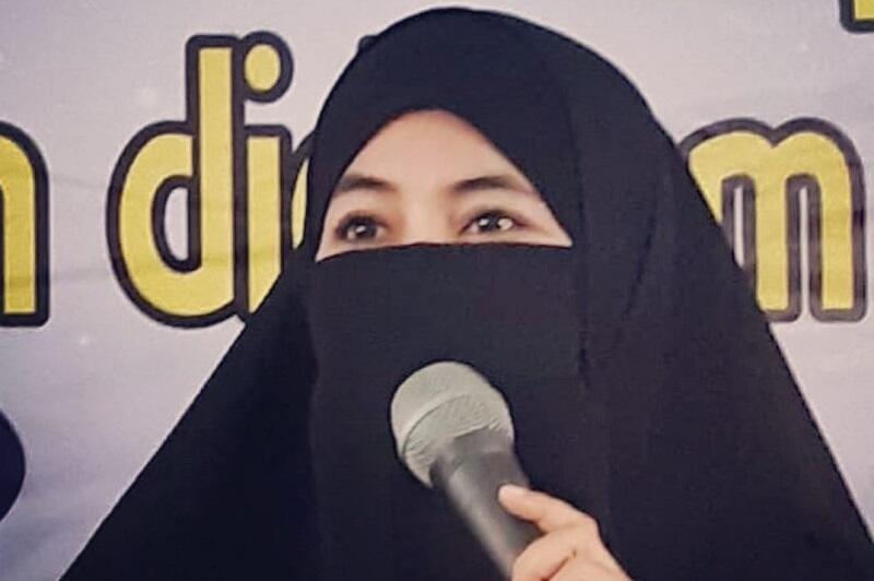 Tepis Permintaan Jennifer Dunn, Umi Pipik Ogah Bongkar Identitas Istri Ketiga Mendiang Uje