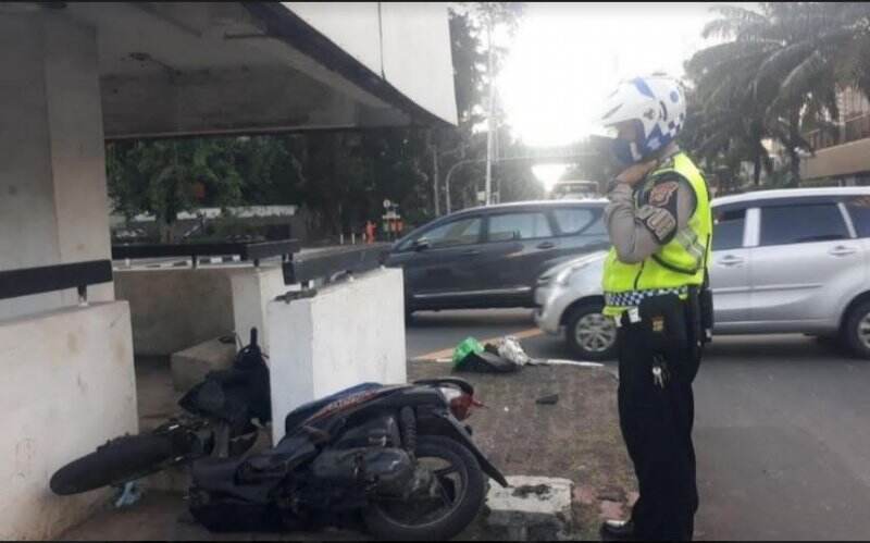 Kecelakaan Motor "Adu Banteng" di Perempatan MH Thamrin, Ada Korban Tewas