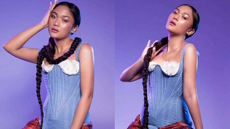 5 Pose Seksi Marion Jola Pakai Korset di Pemotretan Terbaru, Netizen: Tiada Banding