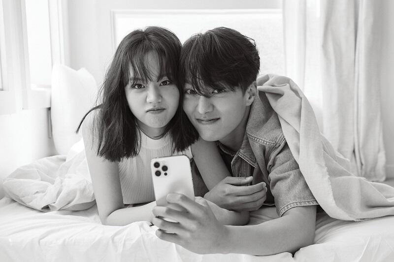 Mesra dengan Jang Ki Yong, Lee Hyeri Diisukan Putus dengan Ryu Joon Yeol