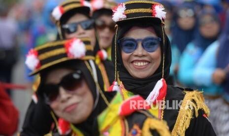 Pentingnya Ibu dan Anak Terbuka Bicarakan Menstruasi