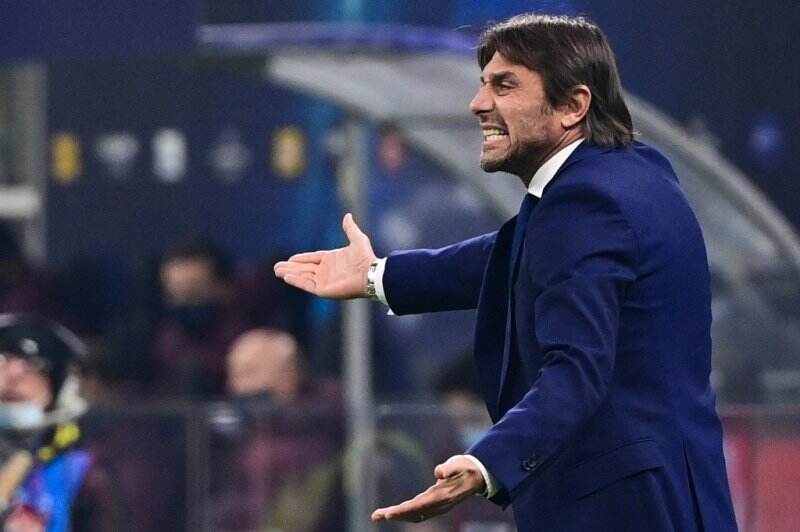 Kepergian Zidane Bisa Buka Jalan bagi Conte untuk Melatih Real