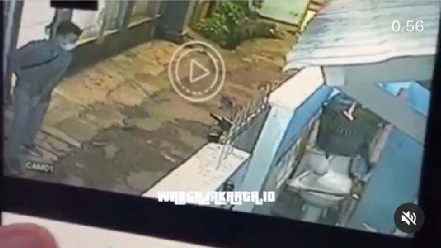 Terekam CCTV, Maling Motor di Sekitar Kampus Binus Cuma Butuh 30 Detik Beraksi