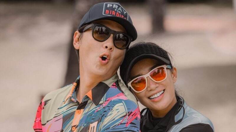 Unggah Foto Sensual, Ussy dan Andika Pratama Dibanjiri Hujatan: Demi Duit Jual Aurat, Padahal Udah Kaya!
