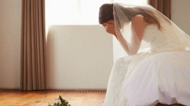 Begini Kisah Pengantin Gagal Nikah Gegara Ayahnya Kawin Lari dengan Calon Ibu Mertua, Tega Banget!