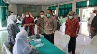 Dongkrak Kunjungan Wisatawan, 2.060 Pelaku Wisata di Kabupaten Bogor Jalani Vaksinasi Covid-19