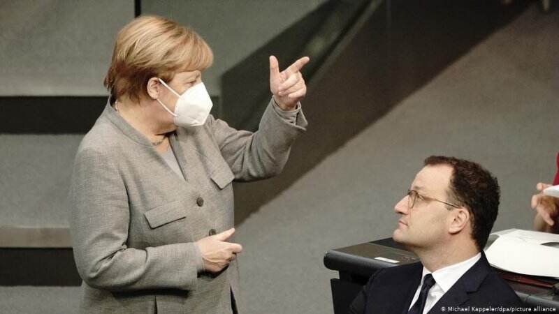 Tunggu Izin EMA, Angela Merkel Ingin Remaja Dapatkan Vaksin COVID-19