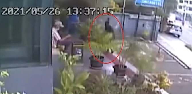 Rekaman CCTV Detik-Detik Pembunuhan Perempuan Bugil Di Hotel