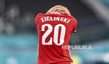 City Terdepan Kejar Gelandang Serang Napoli