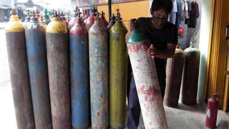 Stok Oksigen Sempat Tidak Cukup, Pemerintah Impor 10.000 Oksigen Konsentrator dari Singapura