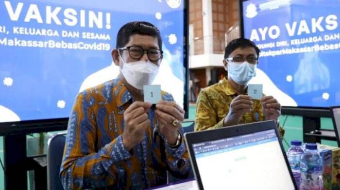 Dosen dan Pegawai Poltekpar Makassar Jalani Vaksinasi COVID-19