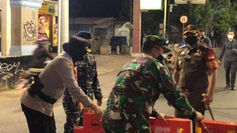13 Akses Jalan Disekat 24 Jam, Ini Syarat Bisa Masuk ke Kota Tegal