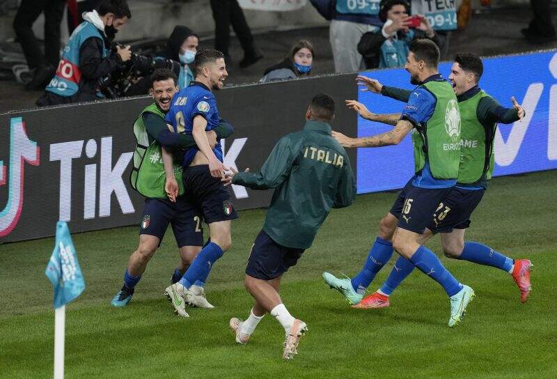 Italia Juara Piala Eropa 2020 Sekalipun, Masih Belum Bisa Lewati Rekor Tak Terkalahkan Brasil dan Spanyol