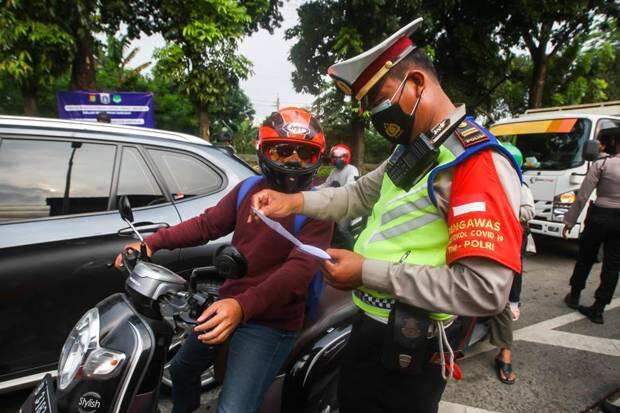 Ingin PPKM Darurat Efektif? ICW: Jamin Kebutuhan Pokok Masyarakat