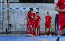 5 Cara Meningkatkan Stamina agar Tidak Mudah Lelah saat Bermain Futsal