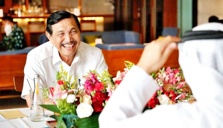 Lantang, Menko Luhut Buka-bukaan: Indonesia Beruntung Punya Jokowi