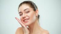 11 Kebiasaan yang Bisa Bikin Kulit Glowing Bersinar, Yuk Dicoba!