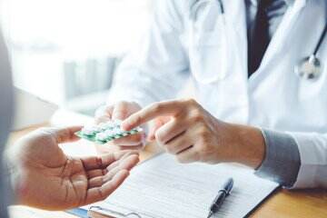 Cara Dapat Konsultasi dan Obat Gratis untuk Pasien Isoman via Telemedicine