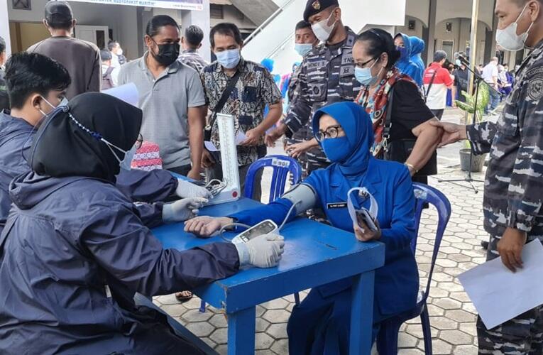 Gelar Vaksinasi di Markas Komando, TNI Al-Lanal Banjarmasin Siapkan 400 Dosis