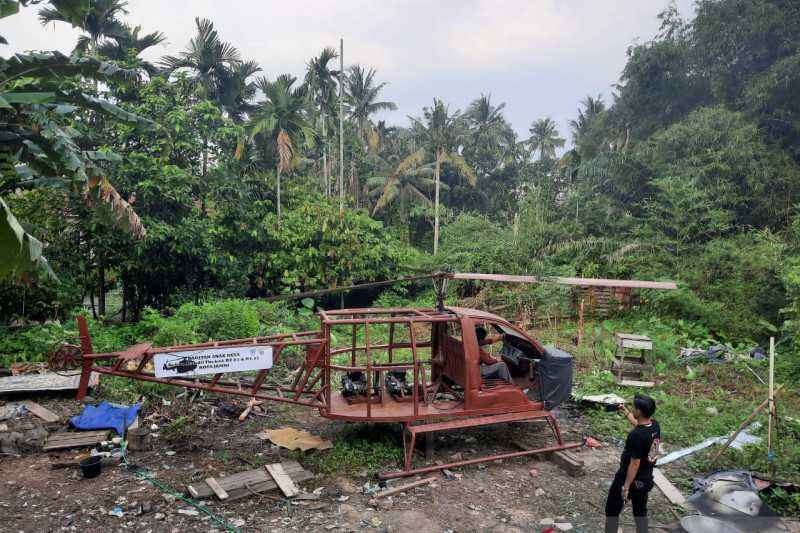 Luar Biasa, Usman Pembuat Helikopter dari Bahan Bekas Ini Ternyata Tak Lulus Sekolah Dasar