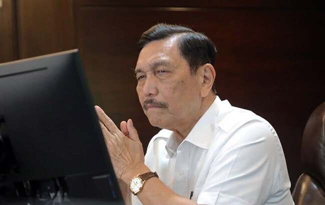 Luhut Targetkan Mobilitas Jateng–Jogjakarta Turun Minimal 30 Persen