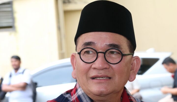 Oposisi Terasa Ditampar Dengar Sindiran PDIP: Sekarang Jadi Tukang Parkir? Teriak Mundur-Mundur