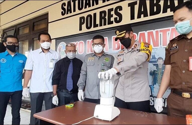 Hindari Penyalahgunaan Barbuk, Polres Tabalong Blender Puluhan Gram Sabu