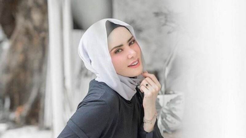 Heboh Isu Angel Lelga Bakal Dinikahi Duda Arab, Mantan Istri Vicky Prasetyo Bilang begini!