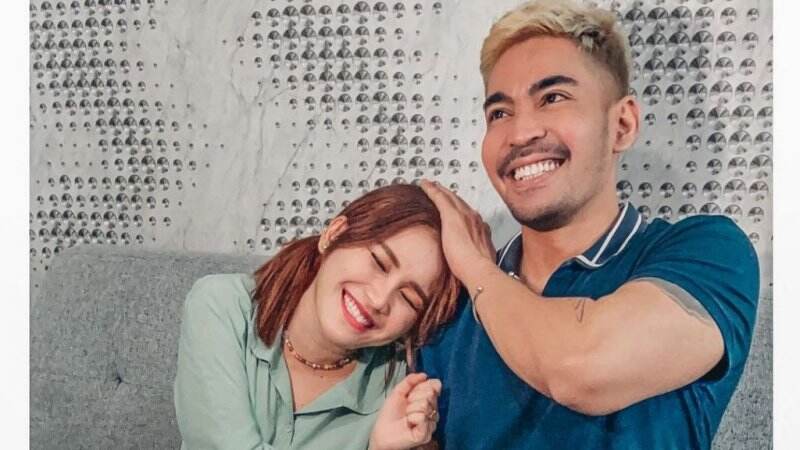 Ngebet Dinikahi Robby Purba, Ayu Ting Ting Tak Permasalahkan Mahar: Yang Penting Nikahin Gue